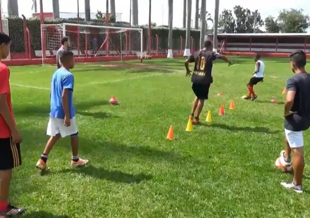 Escolinha de Futebol do União moderniza método de treinamento e terá mais competições