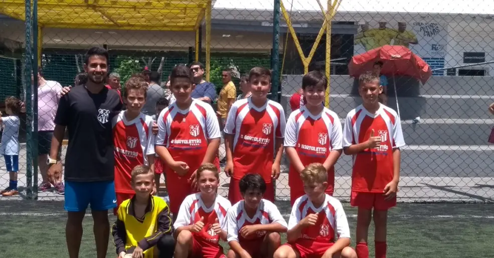 Garotada da Escolinha de Futebol participa de amistosos em Campinas